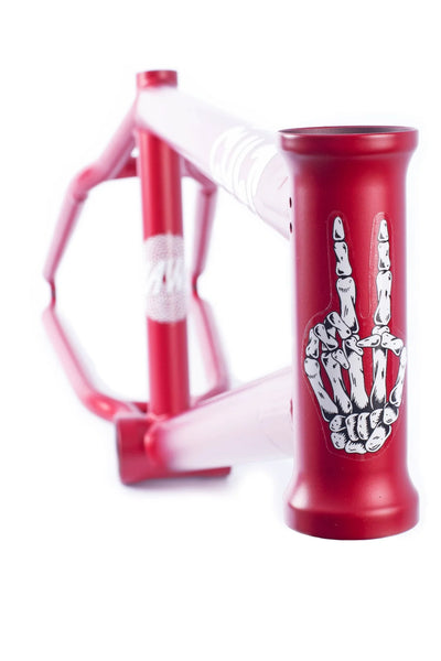 ハードパンチャー　メ・タング・メタング Cult Hawk Frame Dark Maroon BMX Frames – The Secret BMX Shop