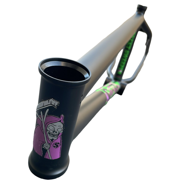 Sunday Street Sweeper Frame Matte Black w/Purple+Green Flames BMX Sunday Street Sweeper Frame Matte Black w/Purple+Green Flames BMX