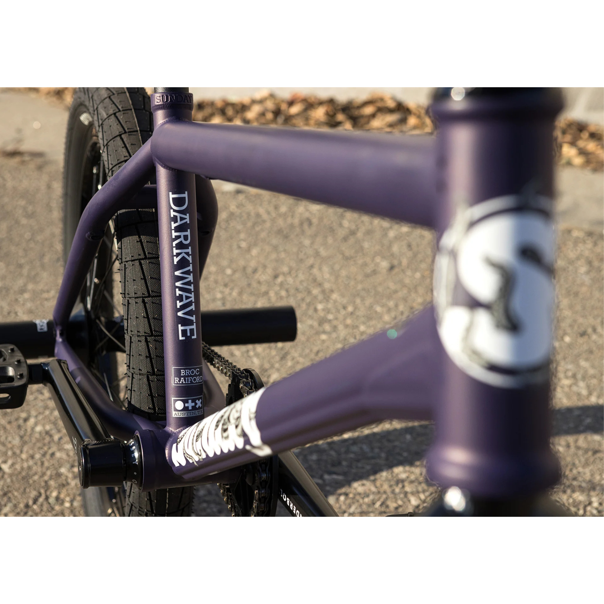 SundayDarkwaveFramepurple3_204