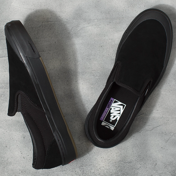 Vans slip on black ultracush deals